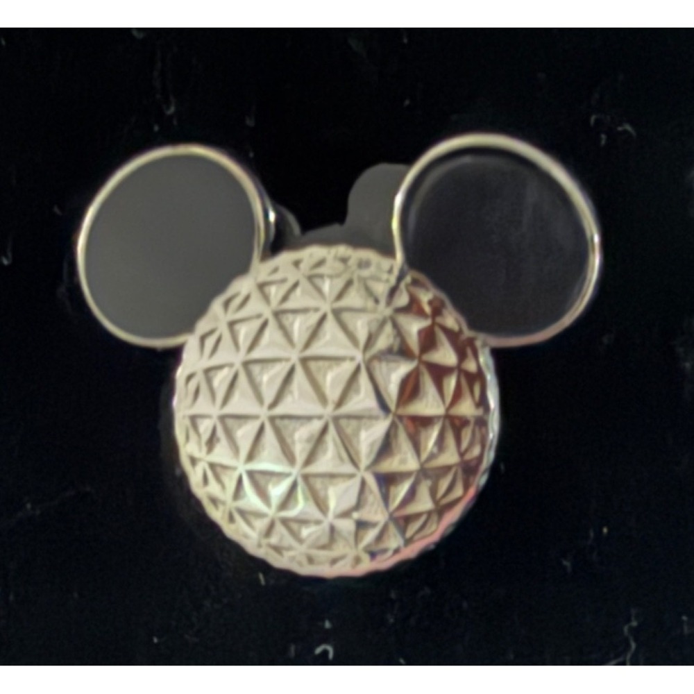 Disney pin 78582 Mickey Mouse Icon Spaceship Earth Walt Disney World Epcot
